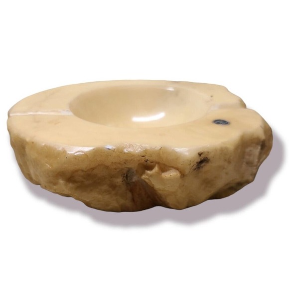 Vintage Genuine Italian Alabaster Heavy Ashtray Hand Carved 7x6 - Picture 3 of 5